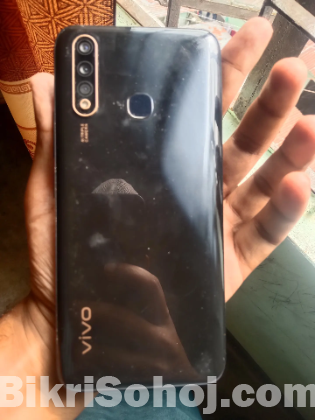 vivo y19